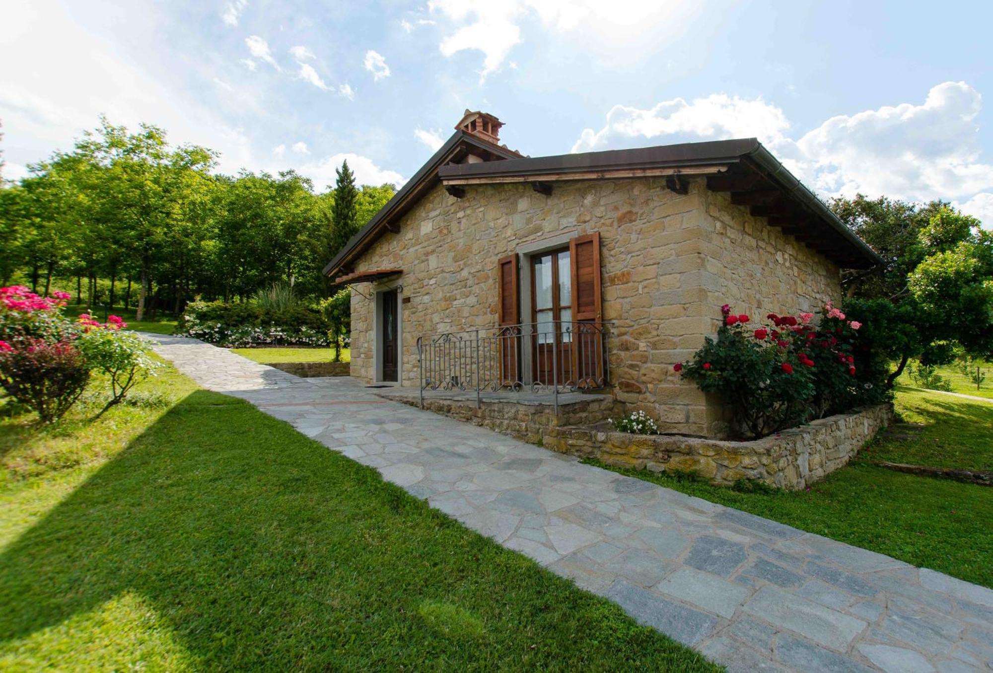פופי Agriturismo Podere La Casaccia מראה חיצוני תמונה